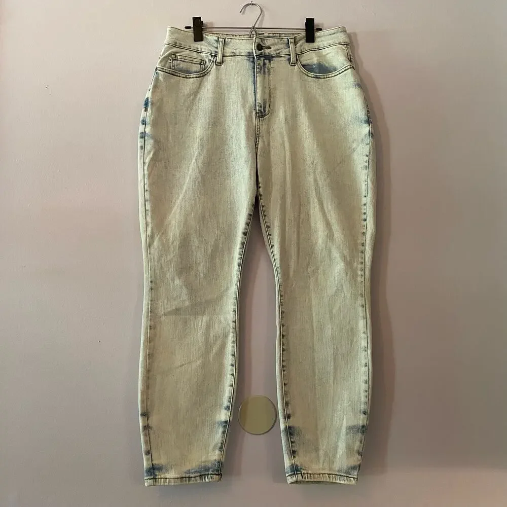 Judy Blue Slim Fit Light Wash Jeans Minimalist Stretchy Women's size 16W